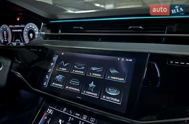 Седан Audi A8 2021 в 