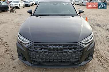 Седан Audi A8 2023 в 
