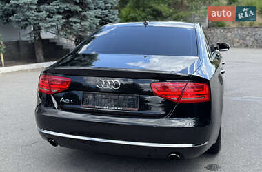 Седан Audi A8 2013 в 