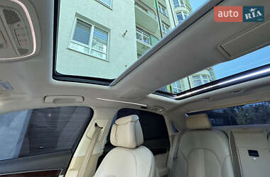 Седан Audi A8 2013 в 