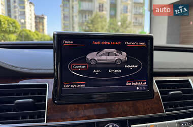 Седан Audi A8 2013 в 