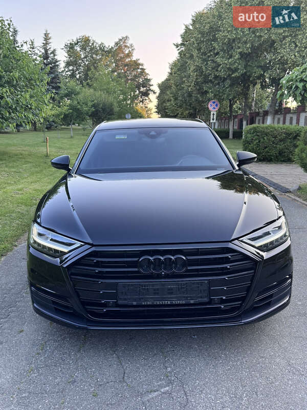 Седан Audi A8 2019 в Києві