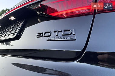 Седан Audi A8 2019 в 
