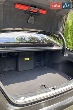 Седан Audi A8 2012 в 