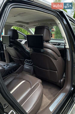 Седан Audi A8 2012 в 