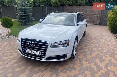 Седан Audi A8 2015 в 
