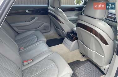 Седан Audi A8 2015 в 