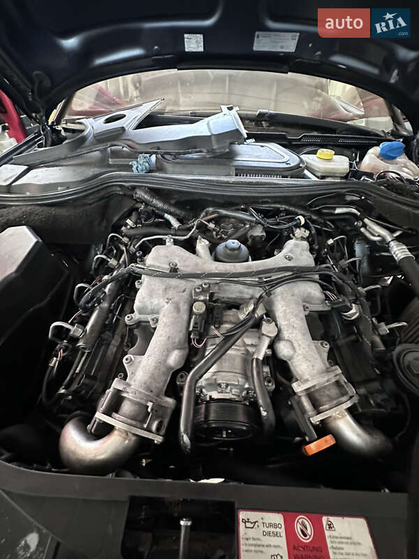 Седан Audi A8 2004 в Луцке