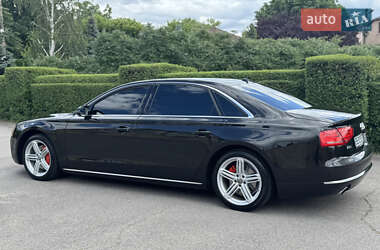 Седан Audi A8 2013 в 