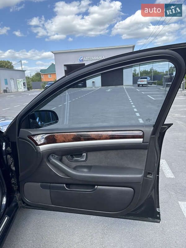 Седан Audi A8 2007 в Немирове