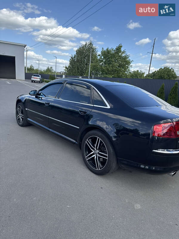 Седан Audi A8 2007 в Немирове