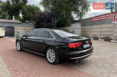 Седан Audi A8 2011 в 