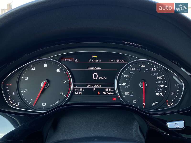 Седан Audi A8 2017 в Києві
