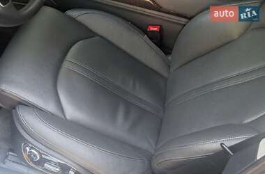 Седан Audi A8 2014 в 