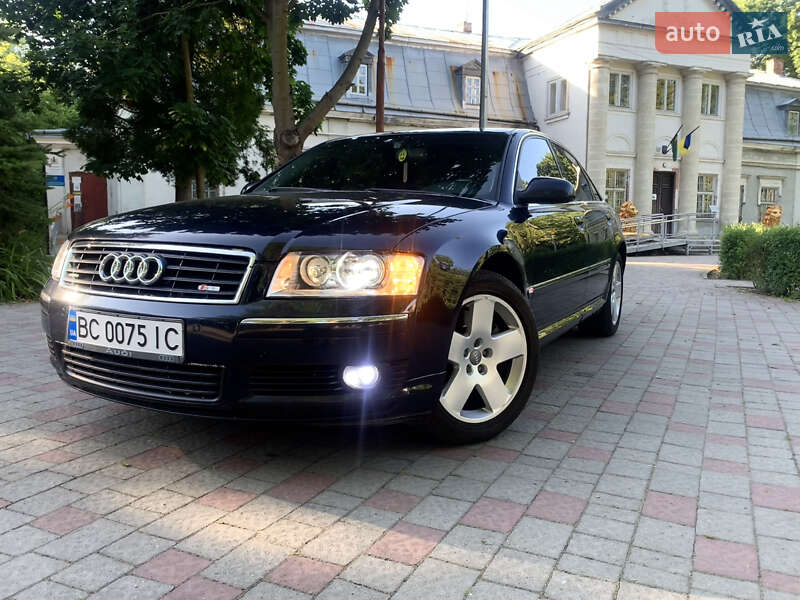 Седан Audi A8 2004 в Львове