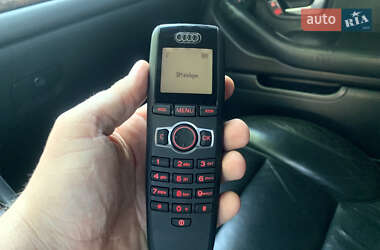 Седан Audi A8 2004 в 