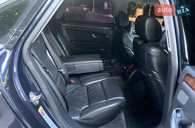 Седан Audi A8 2004 в 