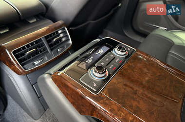 Седан Audi A8 2014 в 