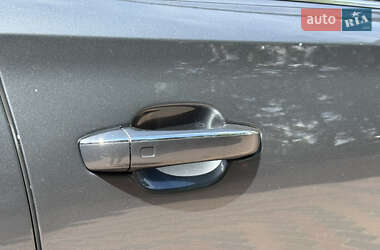 Седан Audi A8 2014 в 