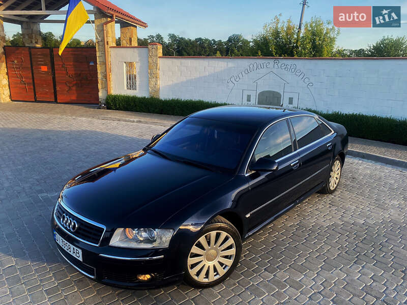 Audi A8 2004