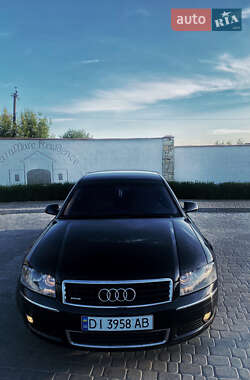 Седан Audi A8 2004 в 
