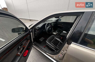 Седан Audi A8 2000 в 