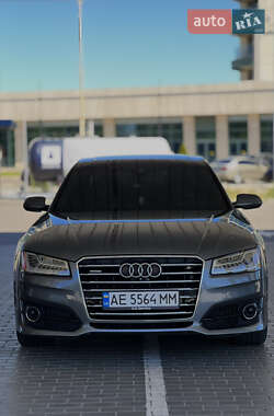 Седан Audi A8 2016 в 