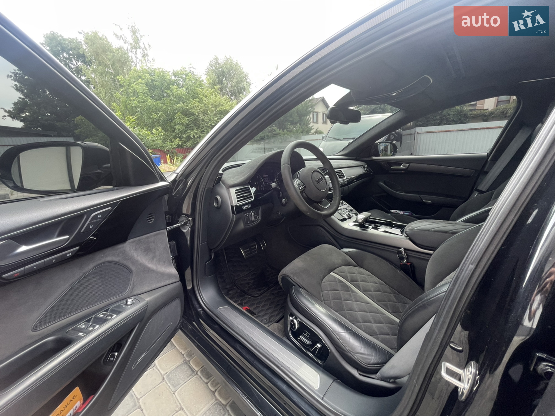 2010 Audi A8 - мініатюра 6