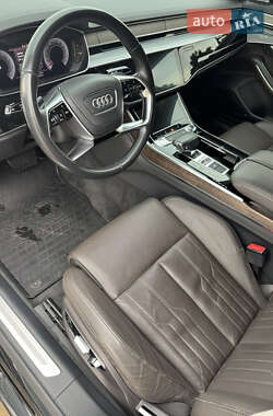 Седан Audi A8 2018 в 