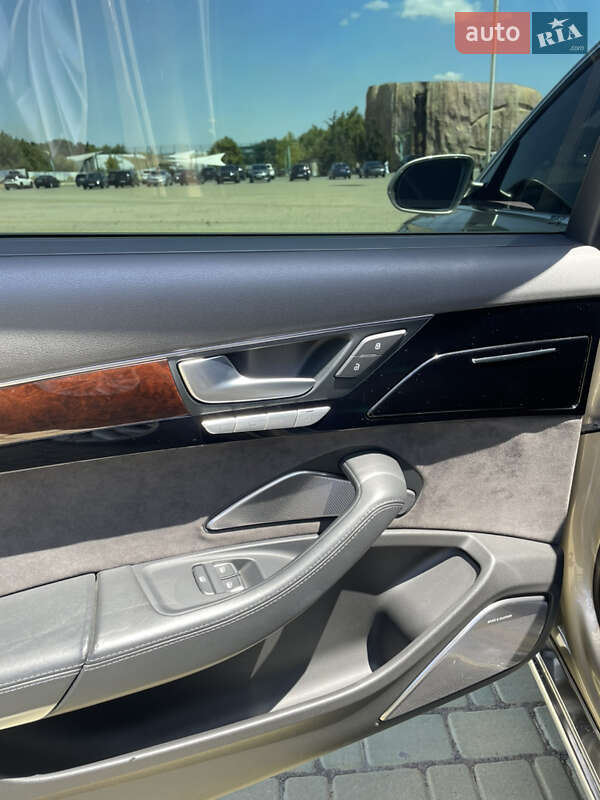 Седан Audi A8 2013 в Одессе фото 10 Седан Audi A8 2013 в Одессе