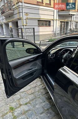 Седан Audi A8 2017 в 