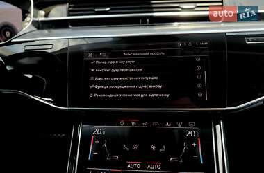 Седан Audi A8 2018 в 
