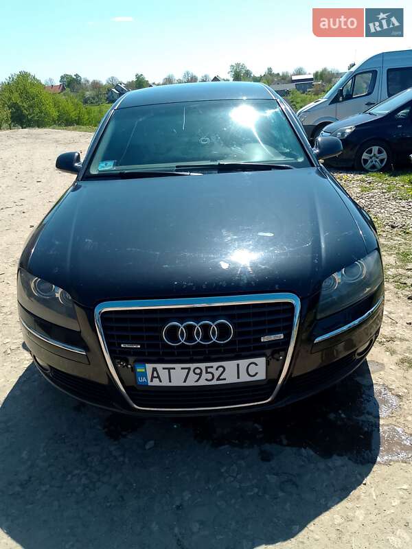 Седан Audi A8 2005 в Києві