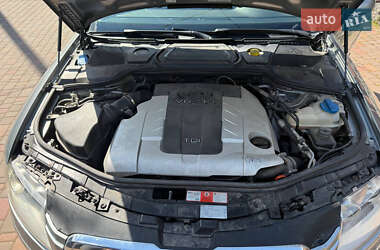 Седан Audi A8 2007 в 