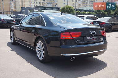 Седан Audi A8 2013 в 