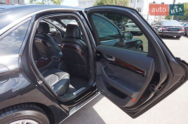 Седан Audi A8 2013 в 