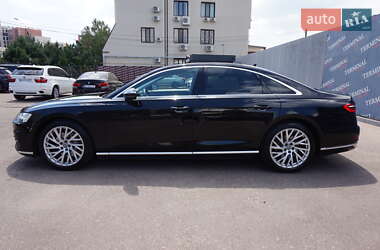 Седан Audi A8 2020 в 