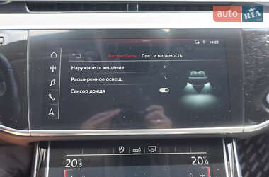 Седан Audi A8 2020 в 