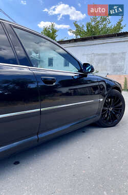 Седан Audi A8 2007 в 