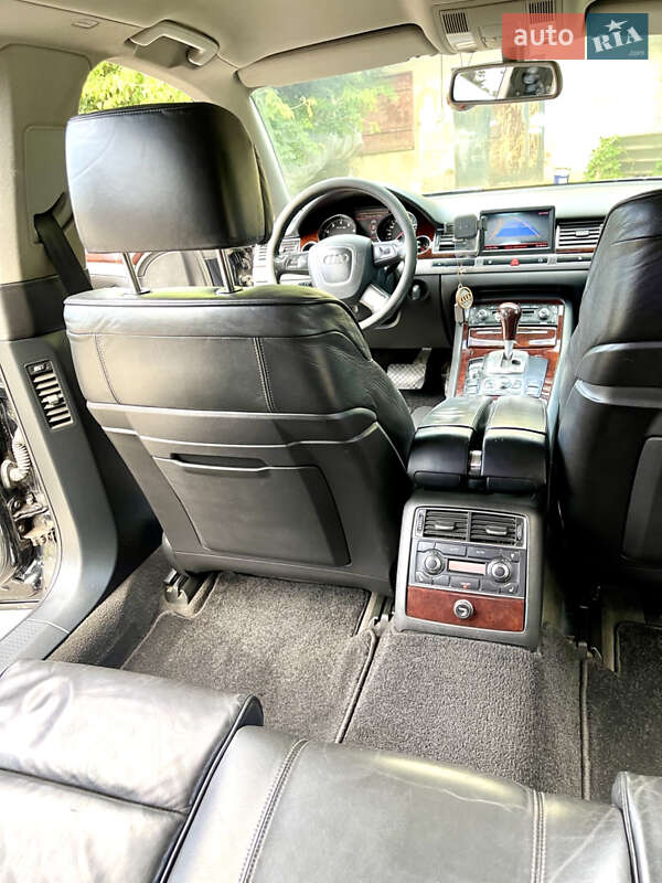 Седан Audi A8 2007 в Одесі