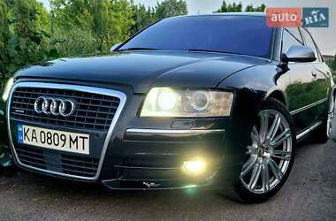Седан Audi A8 2003 в 