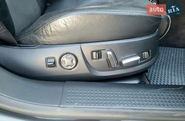 Седан Audi A8 2003 в 