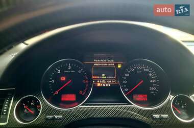 Седан Audi A8 2003 в 