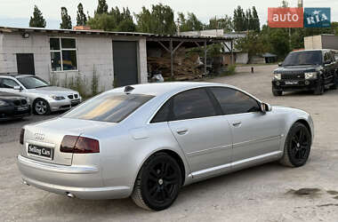 Седан Audi A8 2004 в 