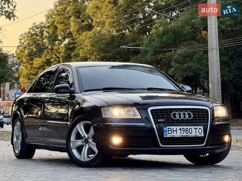 Седан Audi A8 2006 в Одесі