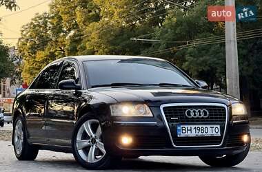 Седан Audi A8 2006 в 