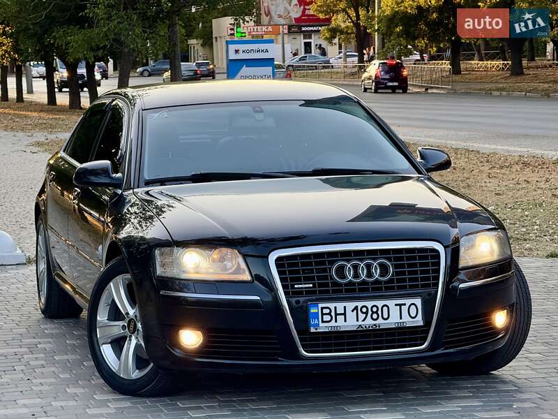 Седан Audi A8 2006 в Одесі