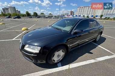Седан Audi A8 2006 в 