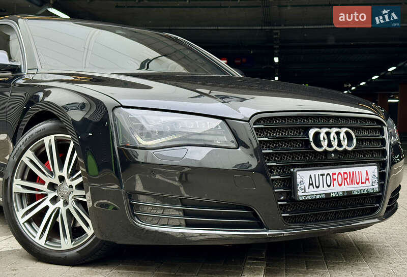 Седан Audi A8 2012 в Києві