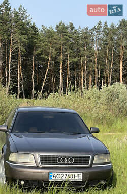 Седан Audi A8 2000 в 